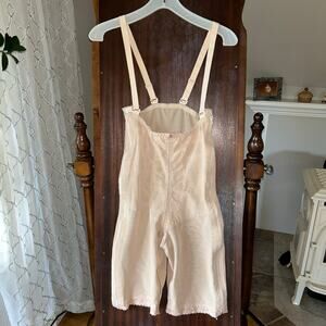 Design Veronique Style 853 Non Girdle Nude Sz XL surgical compression